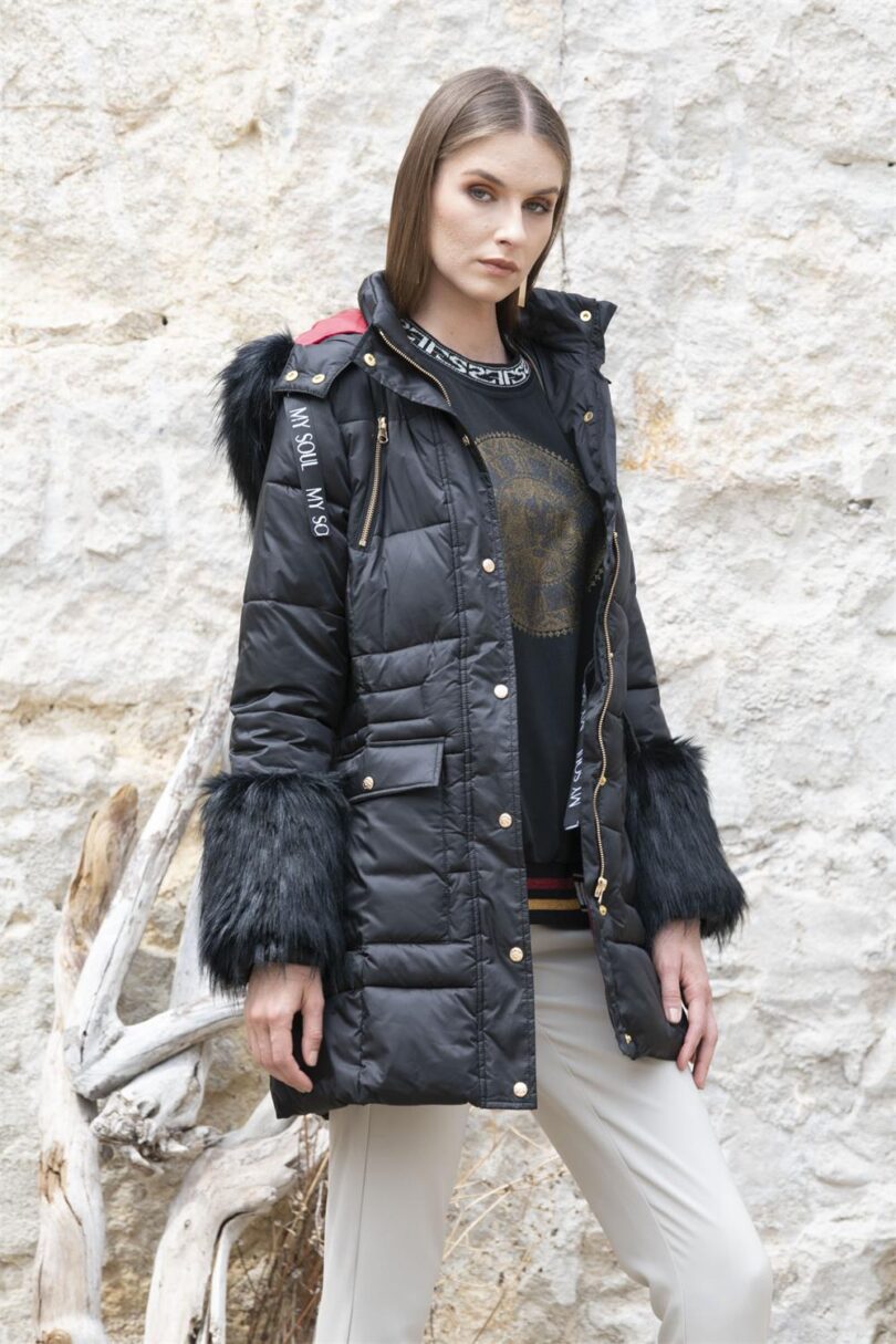 WOMAN'S COAT - Image 2